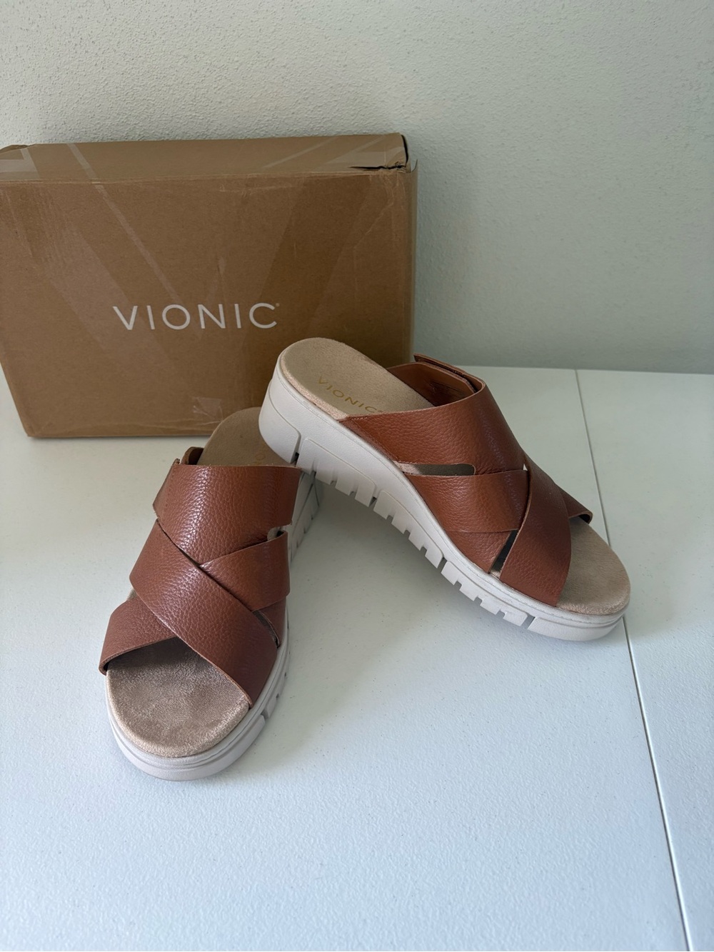 Vionic Size 9 Uptown Sunset Slide Mules Velcro Slight Wedge Arch Support Light